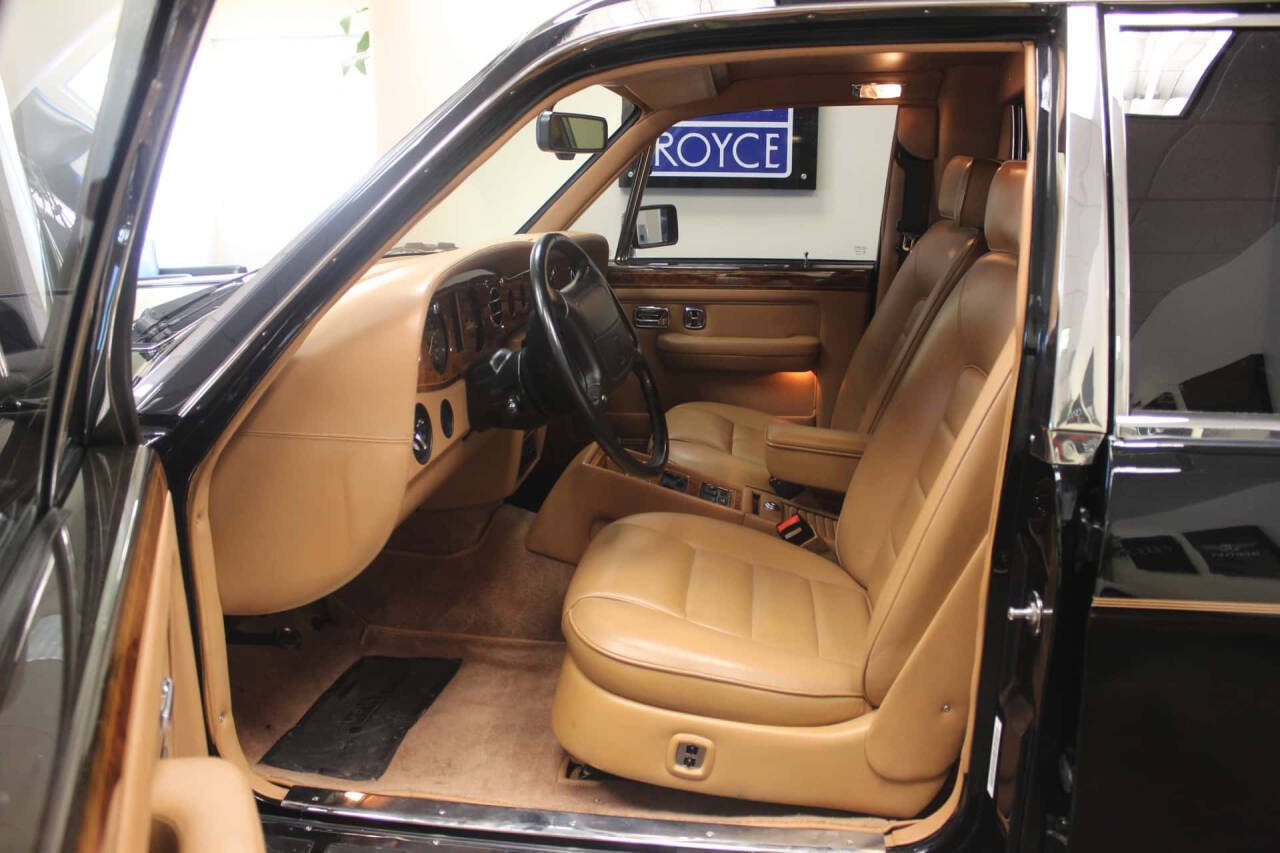 1993 Rolls-Royce Silver Spur II Touring Limousi 27