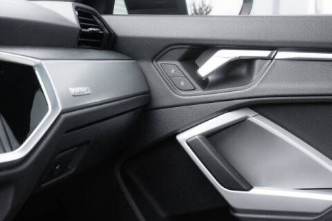 2020 Audi Q3 quattro Premium 45 TFSI