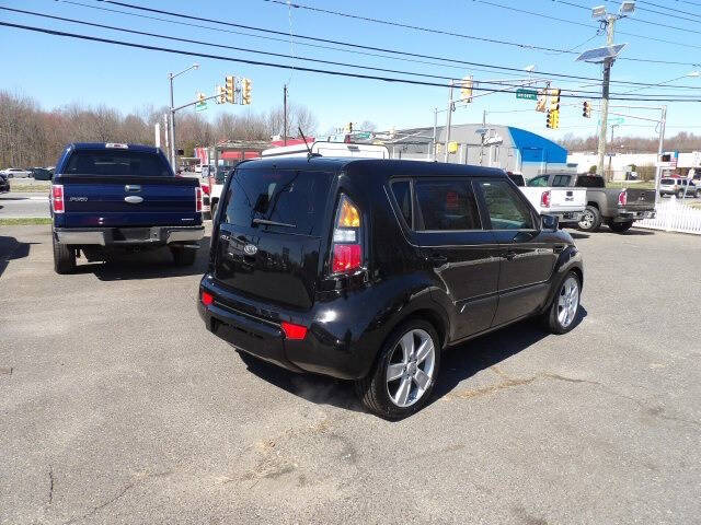 2011 Kia Soul +