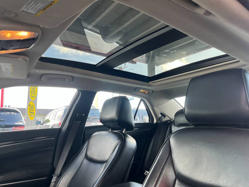 2020 Chrysler 300 Limited