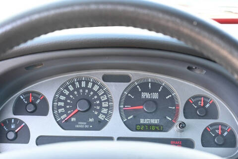 2004 Ford Mustang Mach 1 Premium