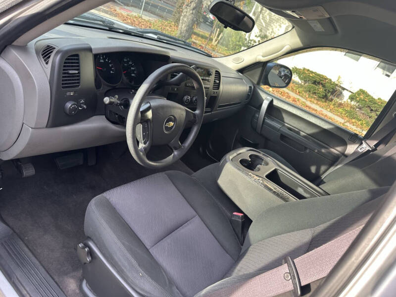 2011 Chevrolet Silverado 1500 LS