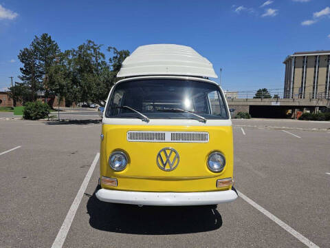 1971 Volkswagen Camper Bus