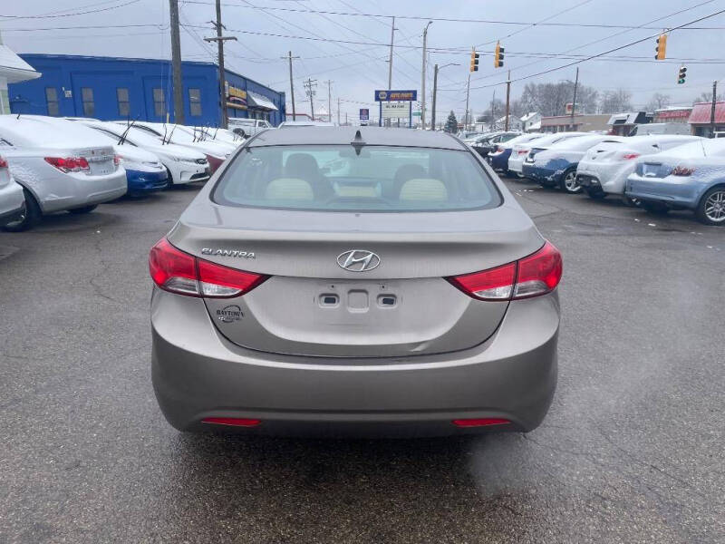 2013 Hyundai Elantra GLS