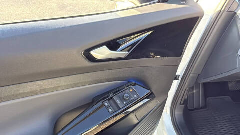 2021 Volkswagen ID.4 Pro