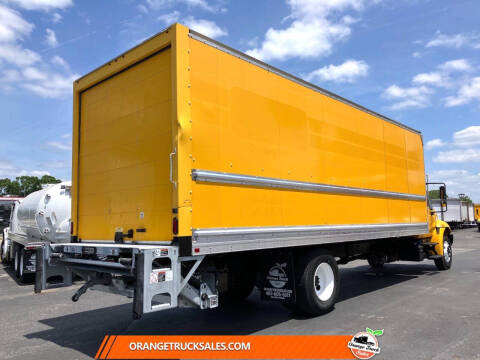 2019 International DuraStar 4300