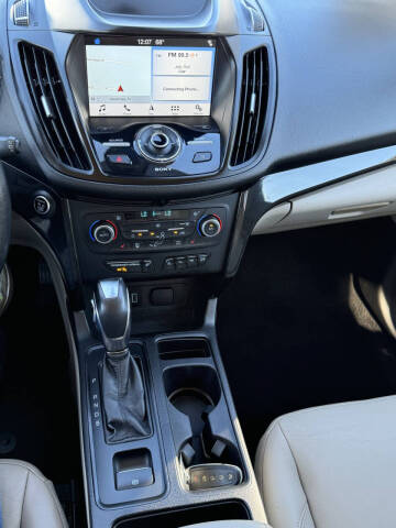 2019 Ford Escape Titanium