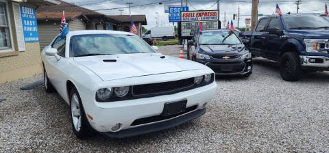 2013 Dodge Challenger SXT