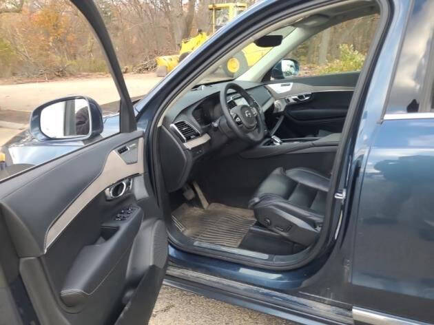 2023 Volvo XC90 Recharge T8 Ultimate Bright Theme 7P