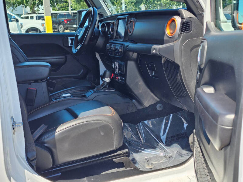 2021 Jeep Gladiator Mojave