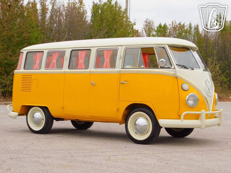 1975 Volkswagen Type 2