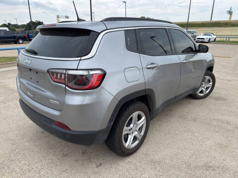 2023 Jeep Compass Latitude