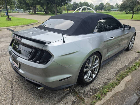 2020 Ford Mustang EcoBoost Premium