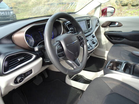 2018 Chrysler Pacifica Touring Plus