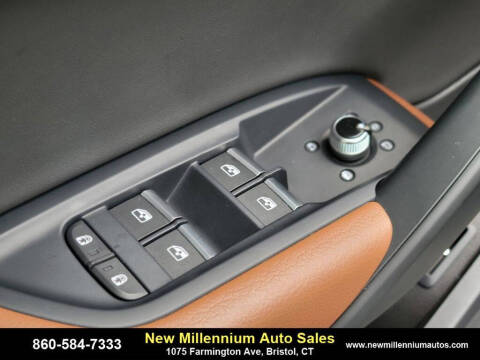 2025 Audi Q5 quattro Premium 40 TFSI