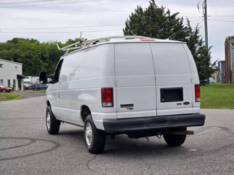 2014 Ford E-Series E-350 SD