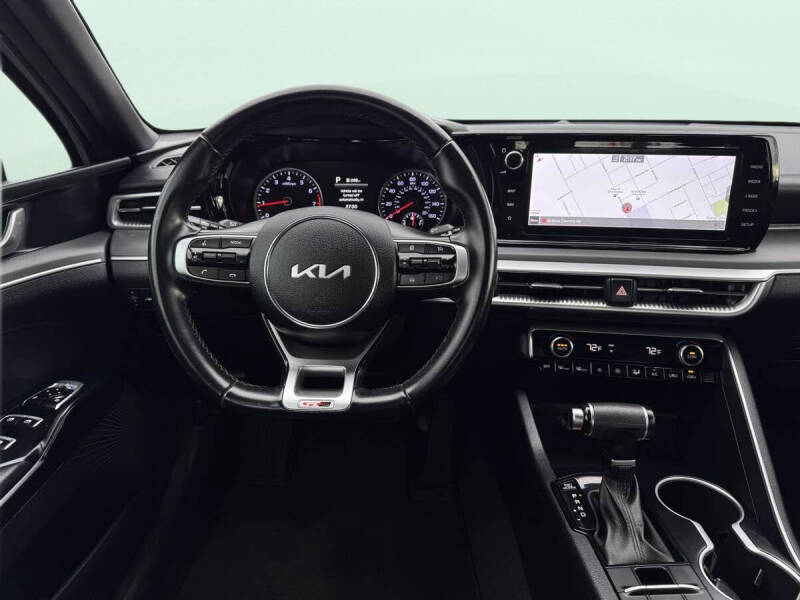 2022 Kia K5