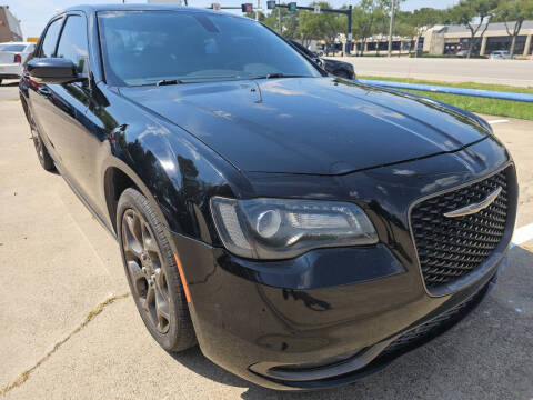 2016 Chrysler 300 S