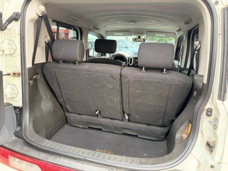 2010 Nissan cube 1.8