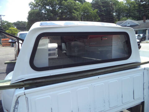 A.R.E. WALK-THRU UTILITY TRUCK CAP