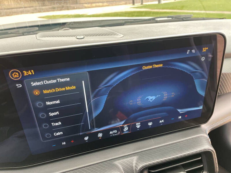 2024 Ford Mustang Dark Horse