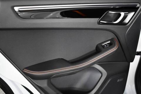 2023 Porsche Macan S