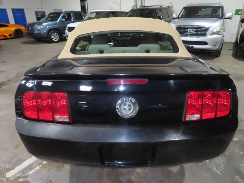 2007 Ford Mustang
