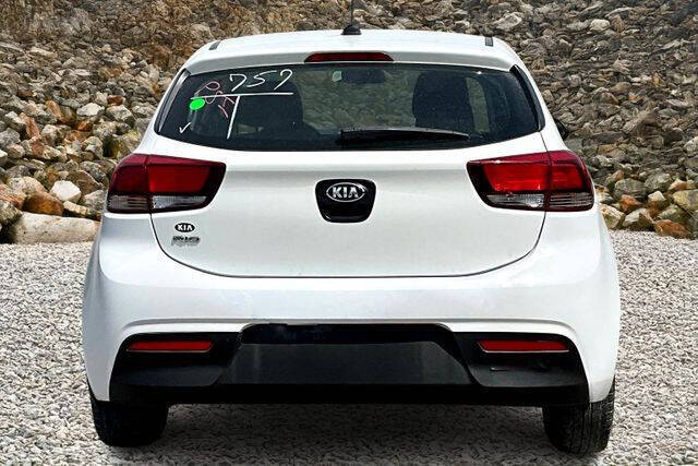 2018 Kia Rio 5-Door LX