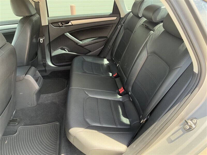 2013 Volkswagen Passat S
