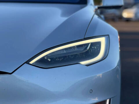 2016 Tesla Model S