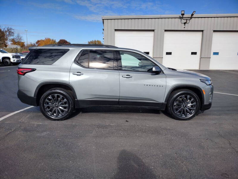 2023 Chevrolet Traverse RS