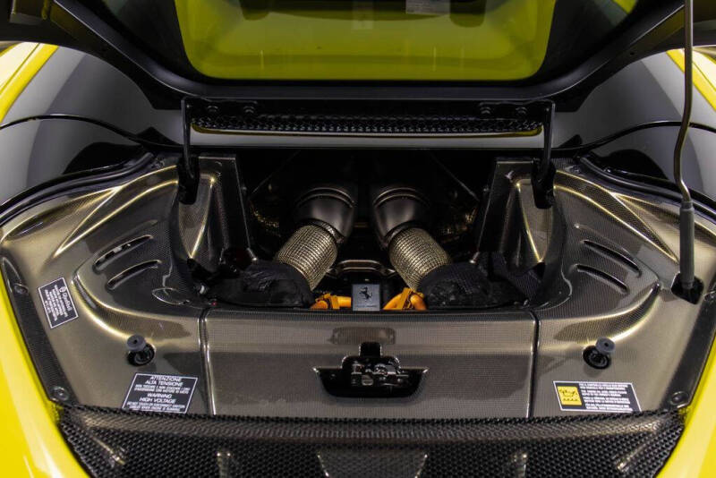 2023 Ferrari 296 GTS