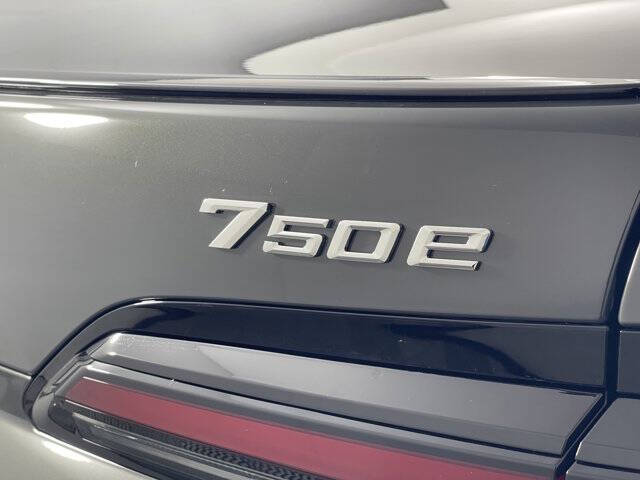 2026 BMW 7 Series 750e xDrive