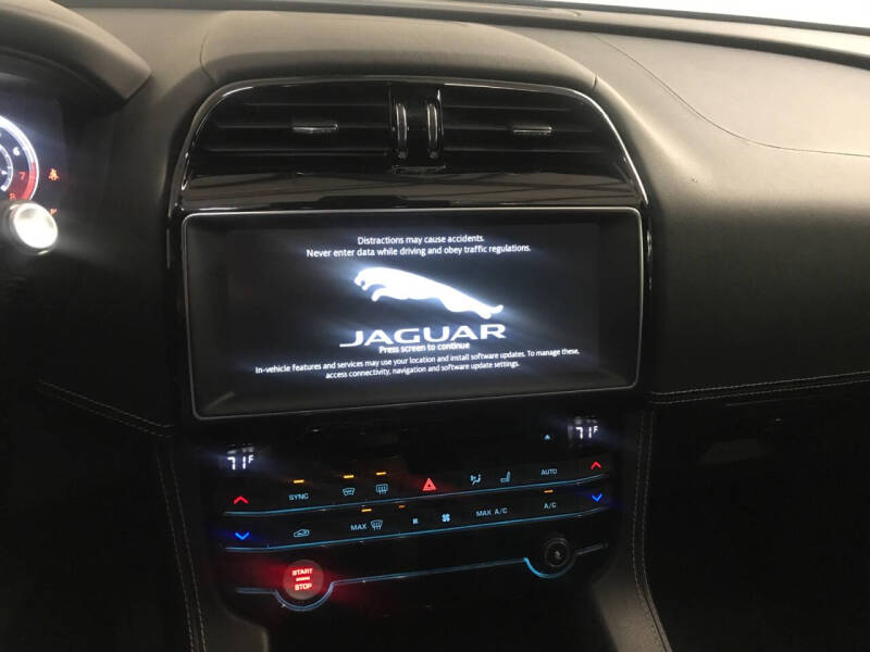 2017 Jaguar F-PACE S