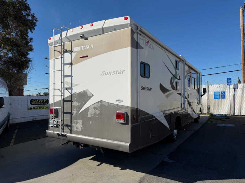 2008 Workhorse W22