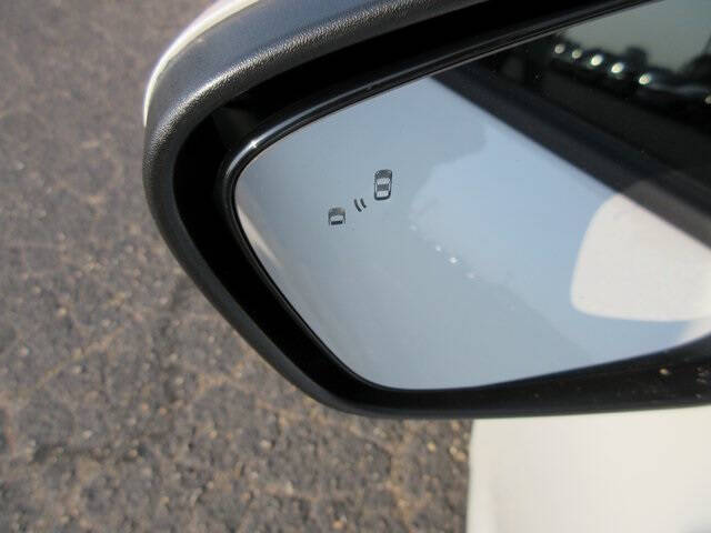 2025 Ford Escape Hybrid ST-Line Select