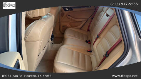 2015 Porsche Macan Turbo