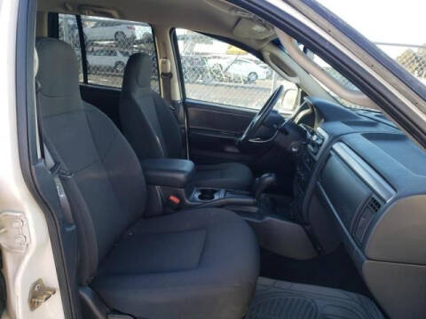 2004 Jeep Grand Cherokee Laredo