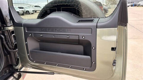 2025 Land Rover Defender 110 P400 X