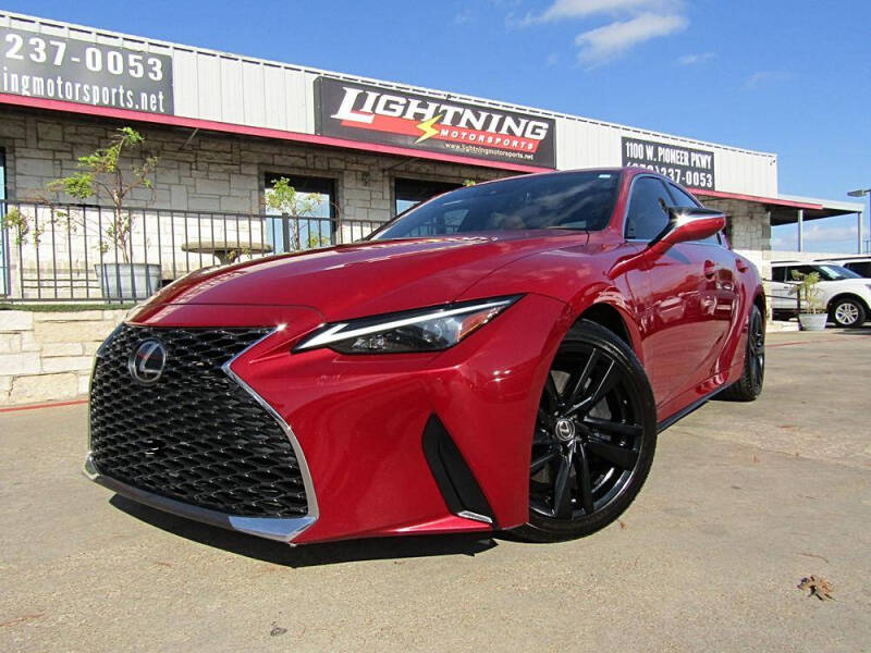 2023 Lexus IS 300
