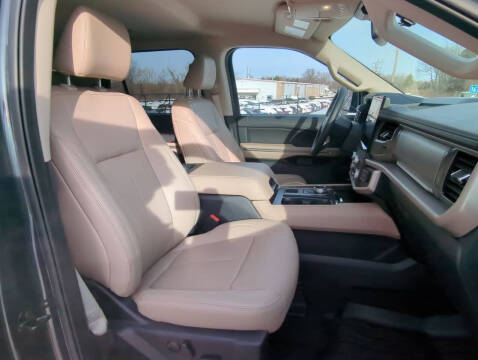 2024 Ford Expedition XLT