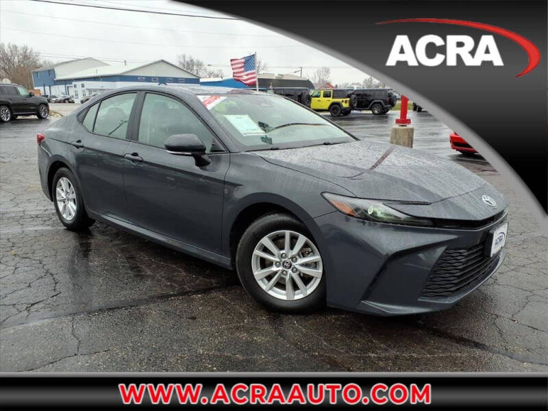 2025 Toyota Camry LE's photo