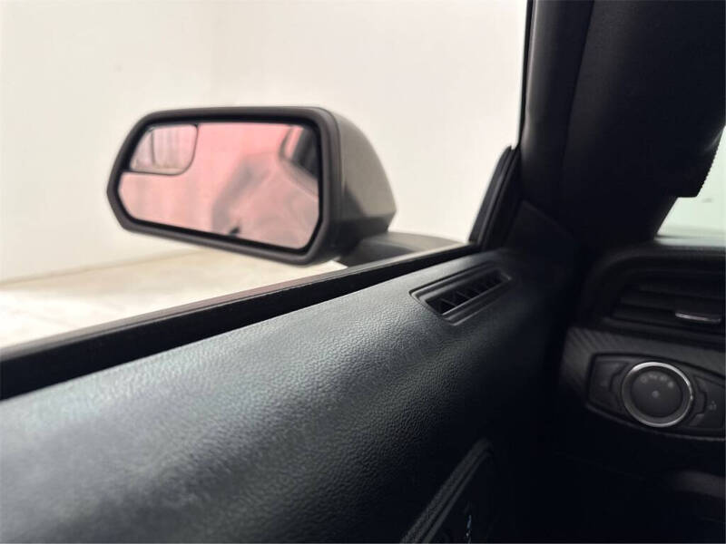 2017 Ford Mustang V6