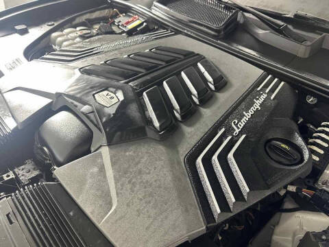 2019 Lamborghini Urus