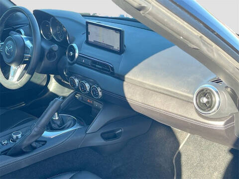 2024 Mazda MX-5 Miata RF Grand Touring