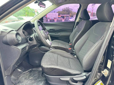 2021 Nissan Kicks S