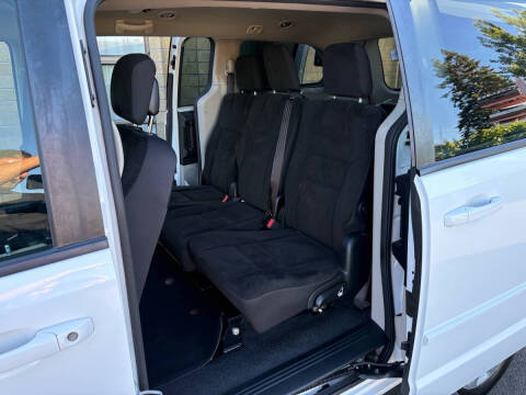 2017 Dodge Grand Caravan SE Plus