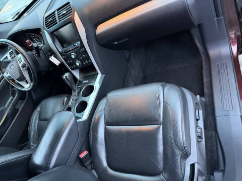 2012 Ford Explorer XLT