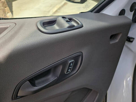 2025 Ford Transit 250