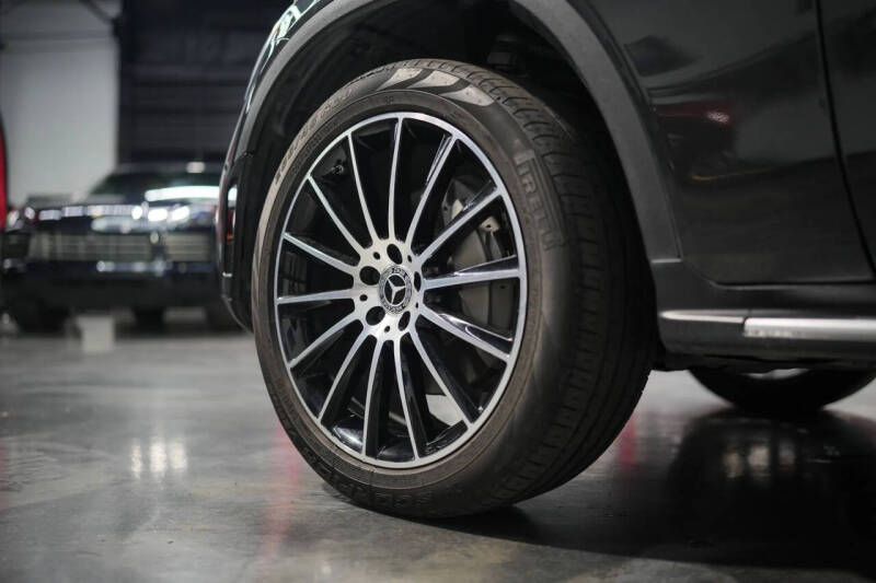 2021 Mercedes-Benz GLC GLC 300